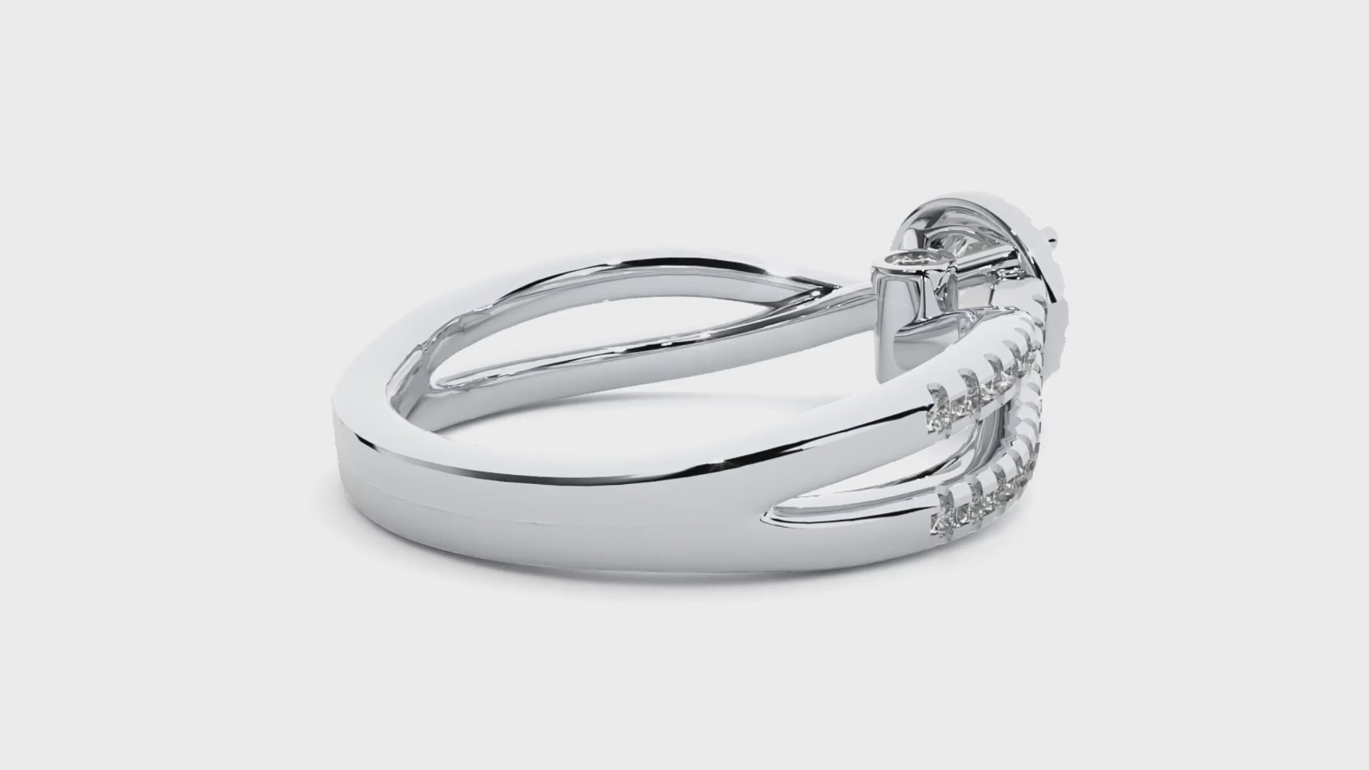 Mira Diamond Halo Ring